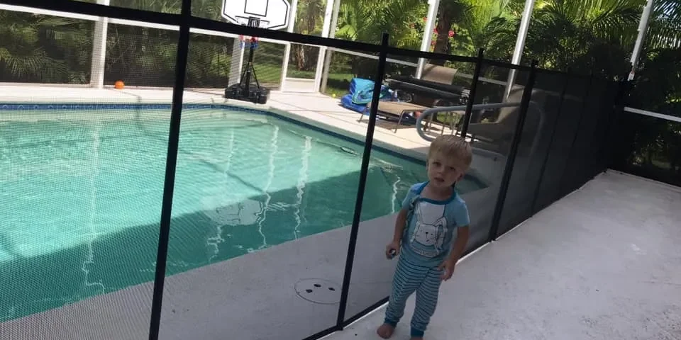 pool fence cost pool fence cost